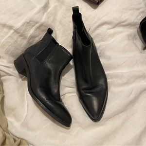 Franco Sarto Leather ankle Booties